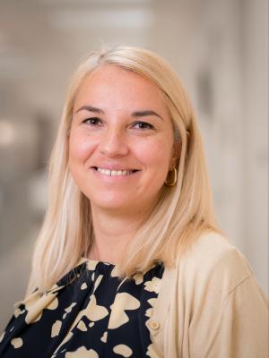 Pasfoto van Irena Itova Pasfoto van Irena Itova
