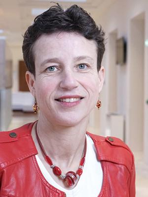 Pasfoto van Annemiek Verrips Pasfoto van Annemiek Verrips