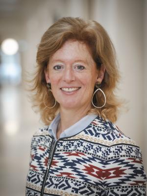 Pasfoto van Anne-Kee Bast Pasfoto van Anne-Kee Bast