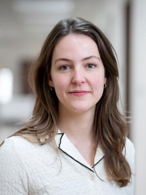 Pasfoto van Astrid Mangnus Pasfoto van Astrid Mangnus